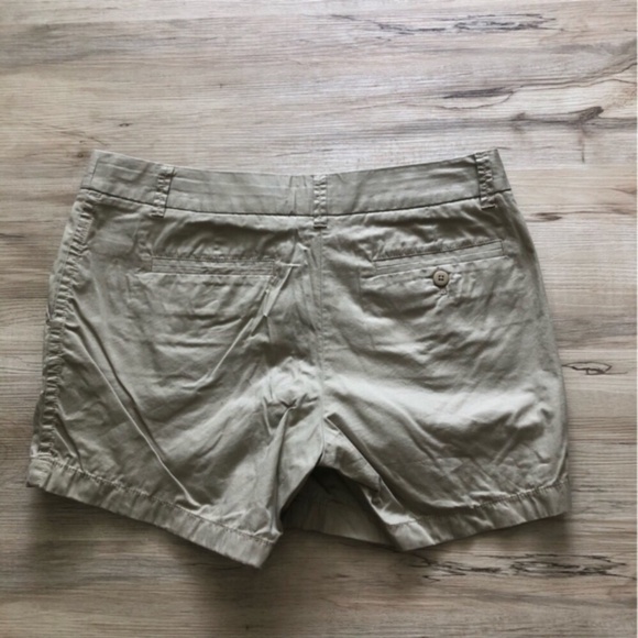 J. Crew Women's Khaki Cargo Shorts - Picture 5 of 6